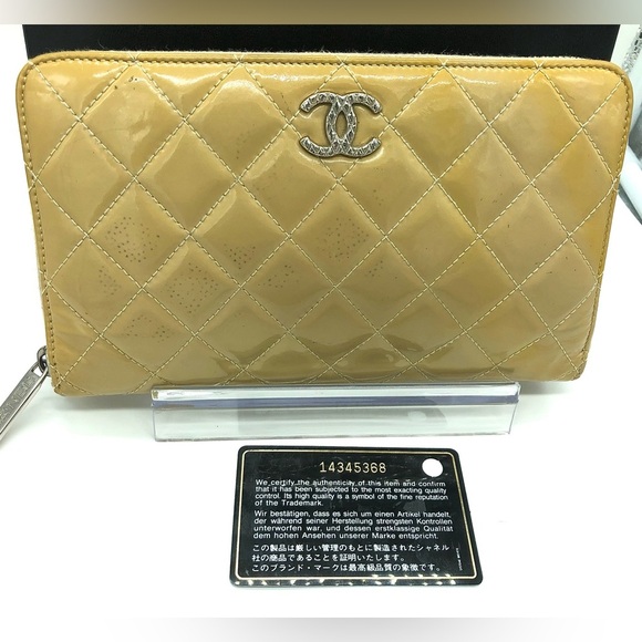 Chanel Maltelasse Patent Gold Quilted Organizer Wallet Clutch Zip Around CC - Picture 3 of 16